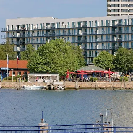 Amazing In Travemuende With Sauna Λίμπεκ